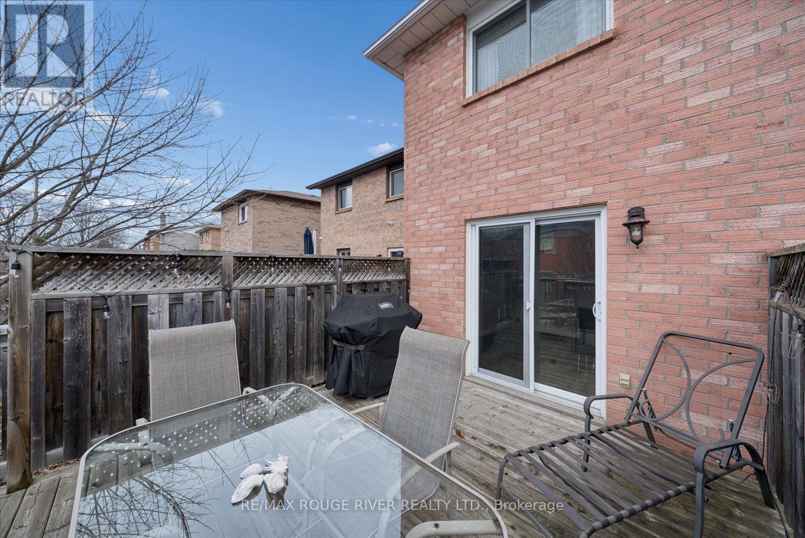 211 Ravenscroft Road, Ajax, Ontario  L1T 2T5 - Photo 37 - E12699148