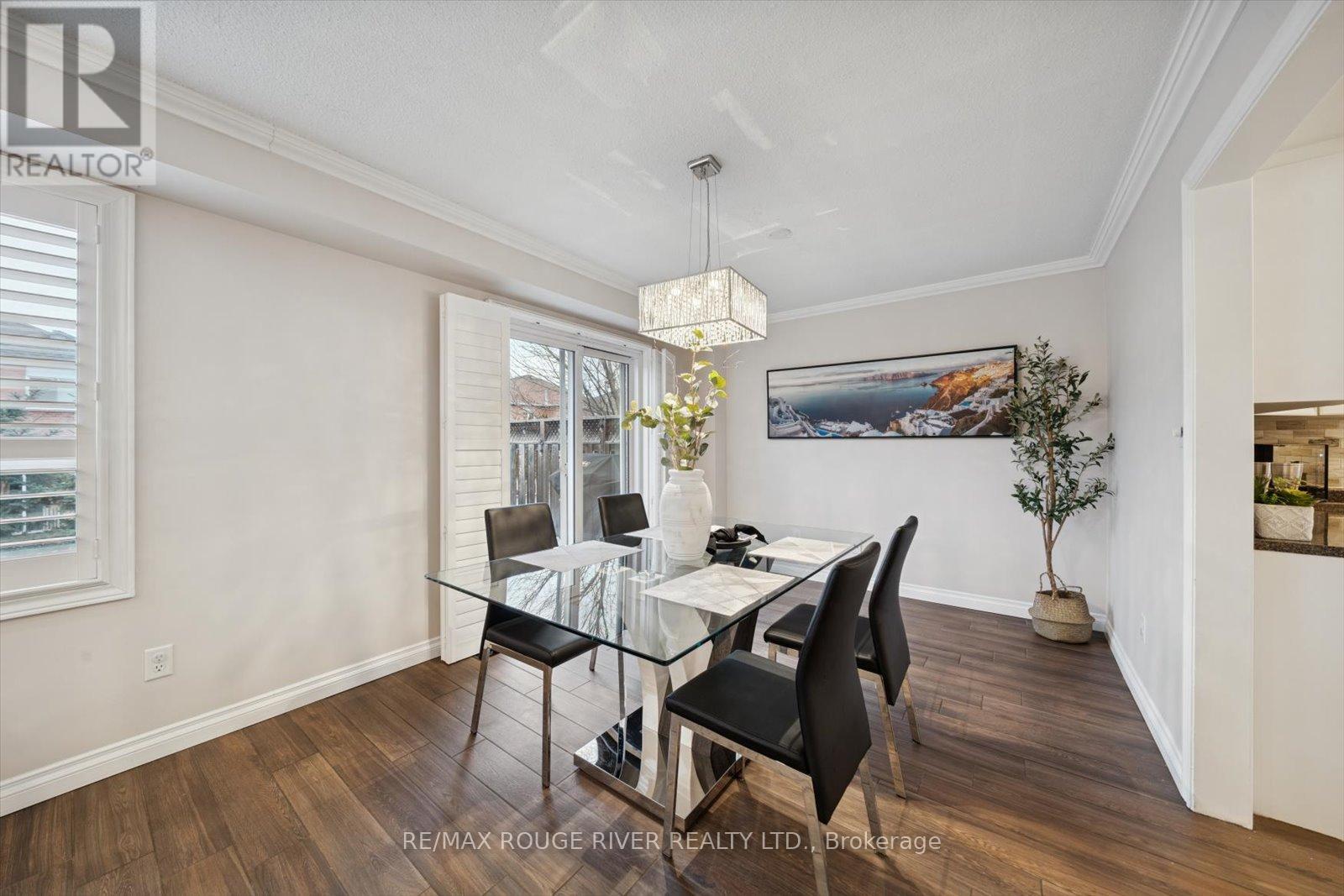 211 Ravenscroft Road, Ajax, Ontario  L1T 2T5 - Photo 9 - E12699148