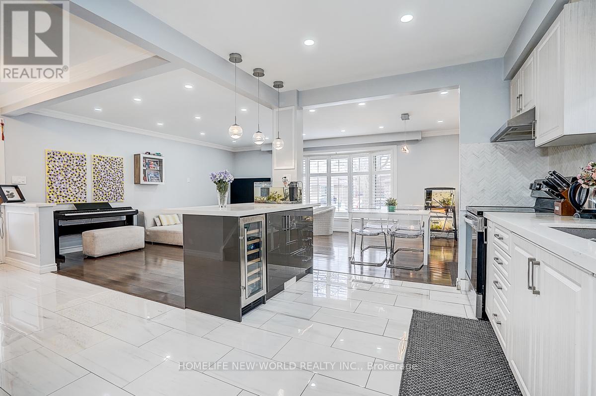 47 Manorglen Crescent, Toronto, Ontario  M1S 1W3 - Photo 18 - E12699158