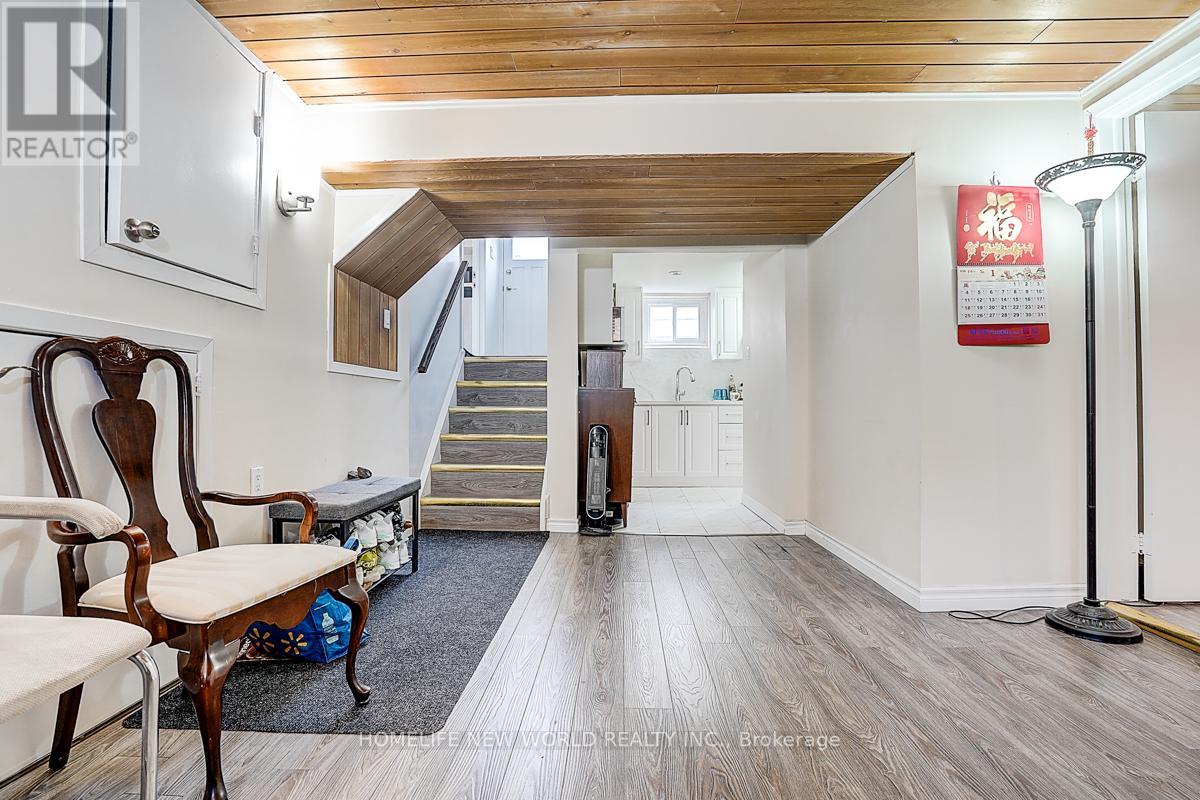 47 Manorglen Crescent, Toronto, Ontario  M1S 1W3 - Photo 26 - E12699158