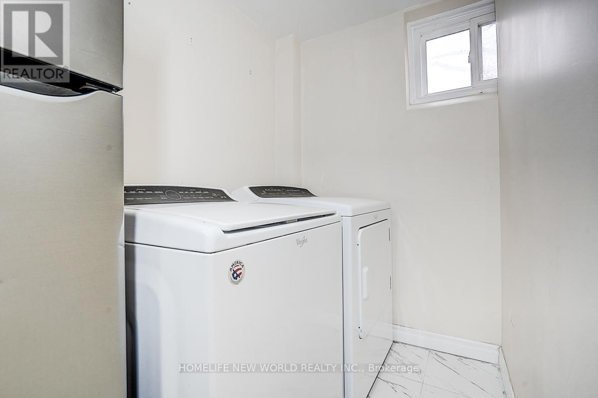 47 Manorglen Crescent, Toronto, Ontario  M1S 1W3 - Photo 31 - E12699158