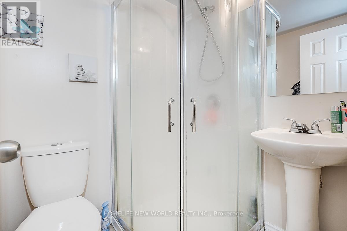 47 Manorglen Crescent, Toronto, Ontario  M1S 1W3 - Photo 32 - E12699158