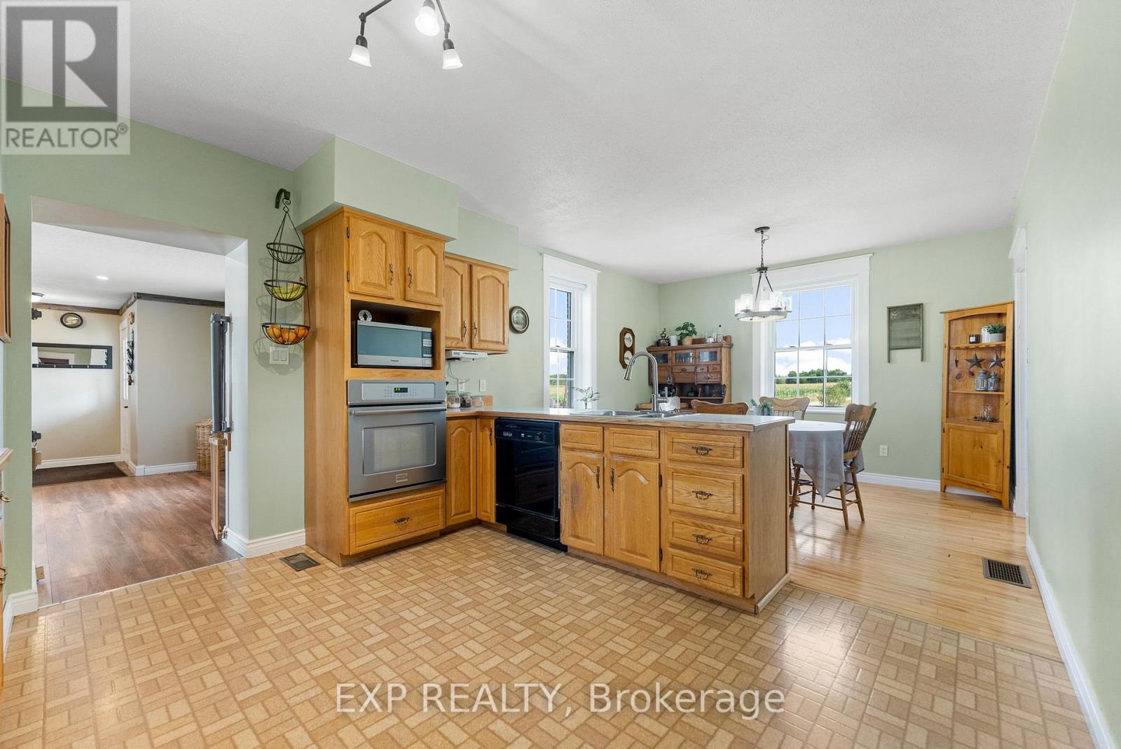 1382 Lochwinnoch Road, Horton, Ontario  K7V 3Z4 - Photo 13 - X12699264