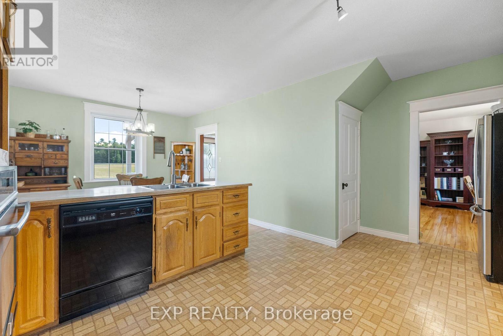 1382 Lochwinnoch Road, Horton, Ontario  K7V 3Z4 - Photo 14 - X12699264