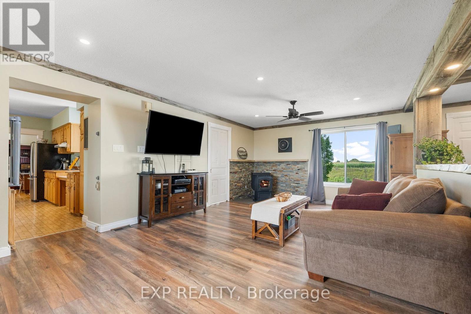 1382 Lochwinnoch Road, Horton, Ontario  K7V 3Z4 - Photo 6 - X12699264