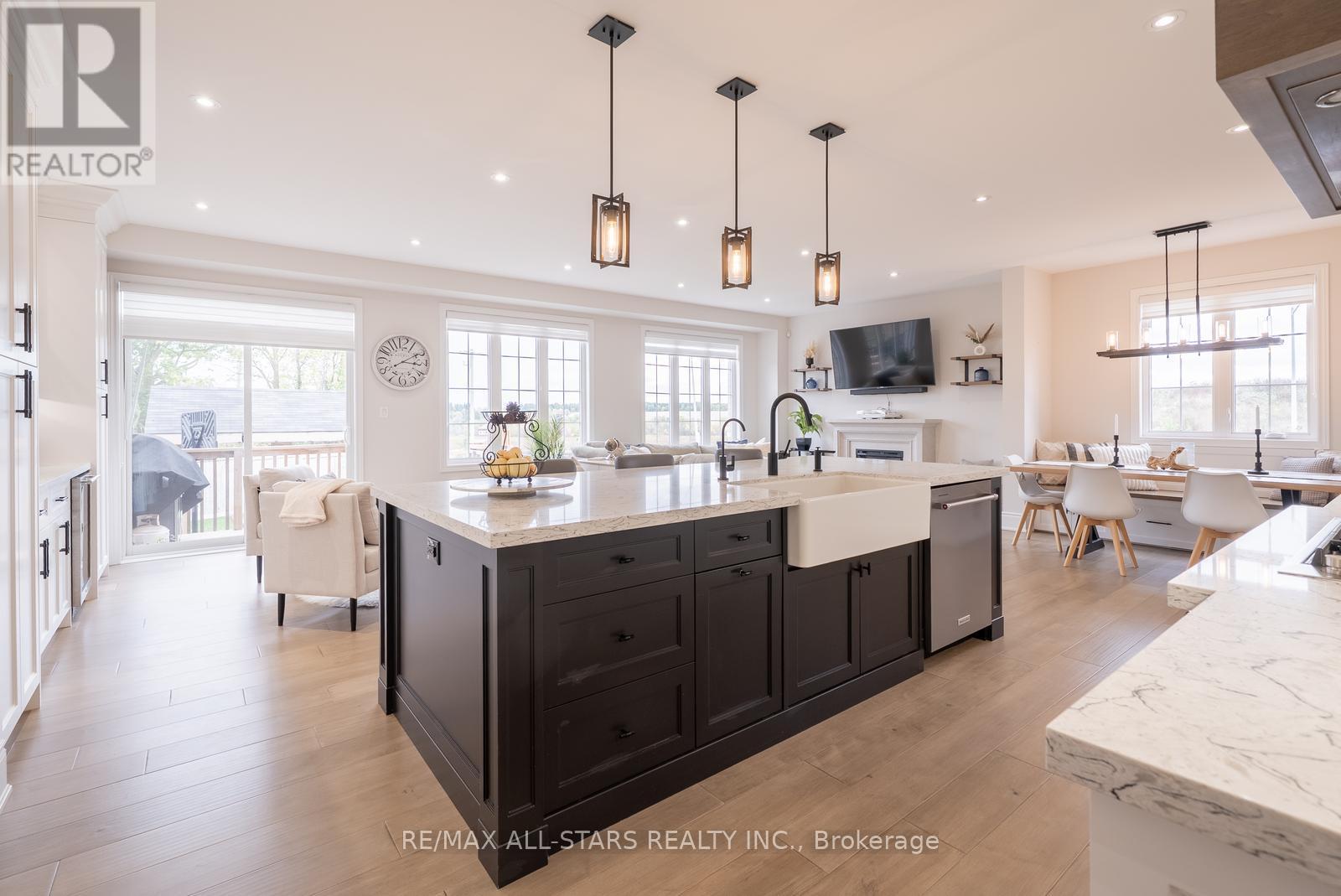 58 Boundary Boulevard, Whitchurch-Stouffville, Ontario  L4A 4W2 - Photo 14 - N12699006