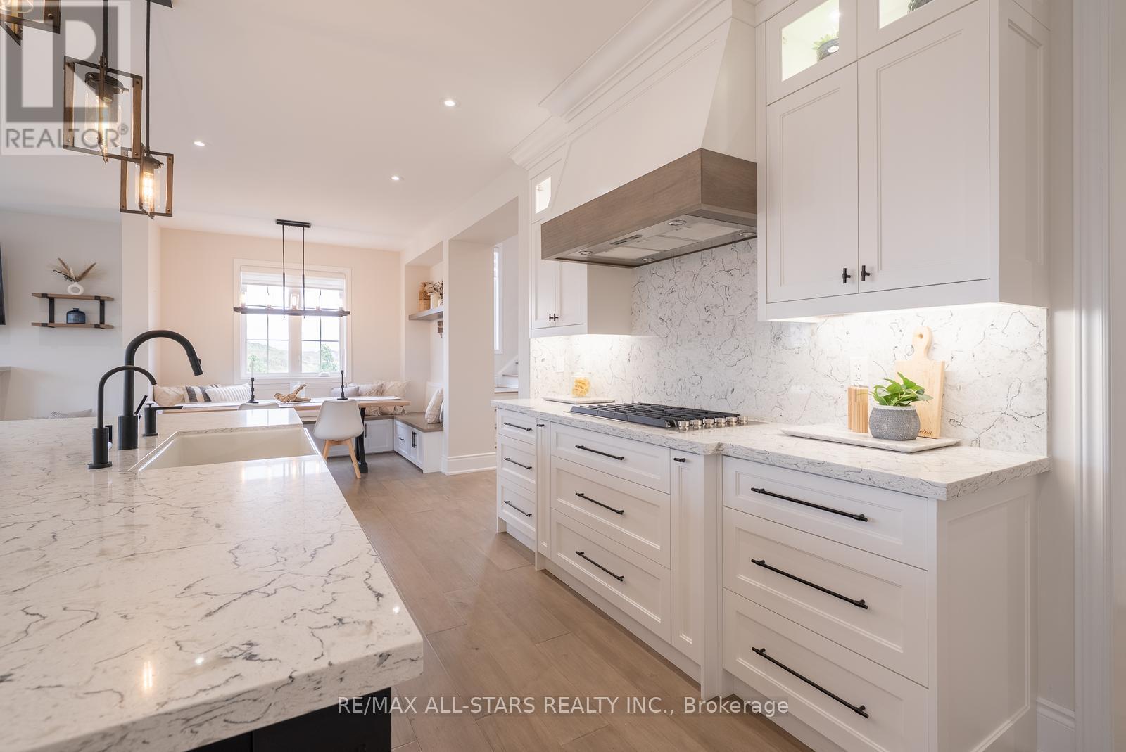 58 Boundary Boulevard, Whitchurch-Stouffville, Ontario  L4A 4W2 - Photo 16 - N12699006