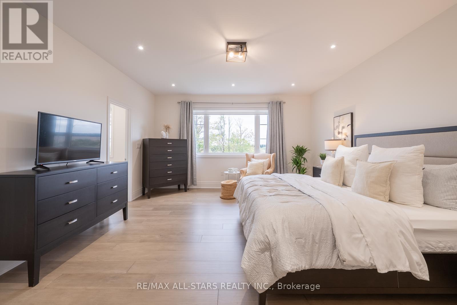 58 Boundary Boulevard, Whitchurch-Stouffville, Ontario  L4A 4W2 - Photo 32 - N12699006