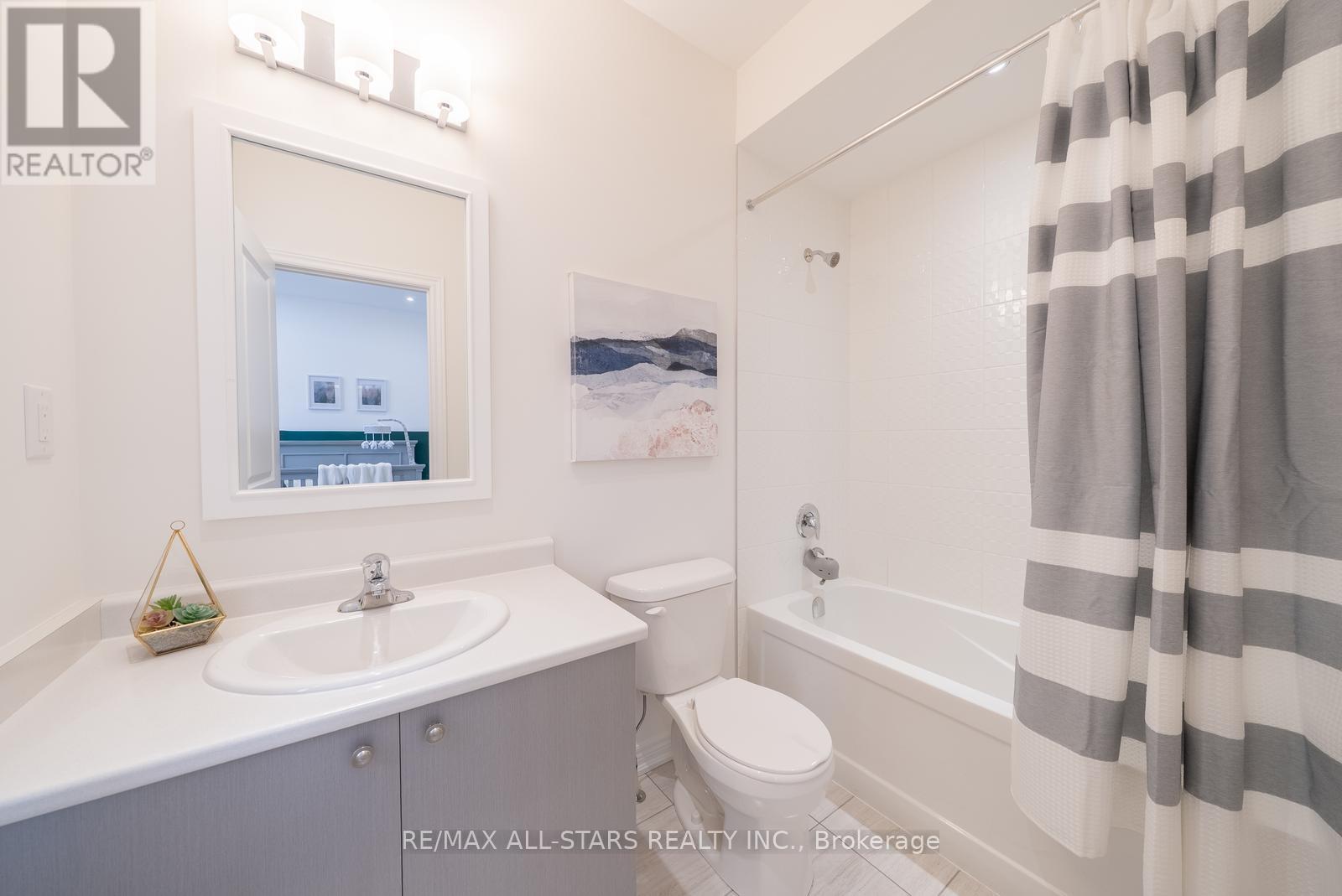 58 Boundary Boulevard, Whitchurch-Stouffville, Ontario  L4A 4W2 - Photo 44 - N12699006