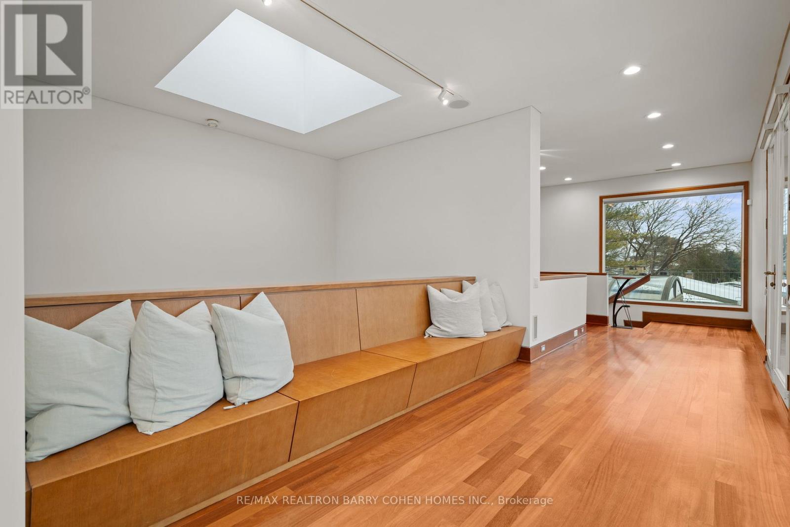 33 Fairway Heights Drive, Markham, Ontario  L3T 3A7 - Photo 14 - N12699012