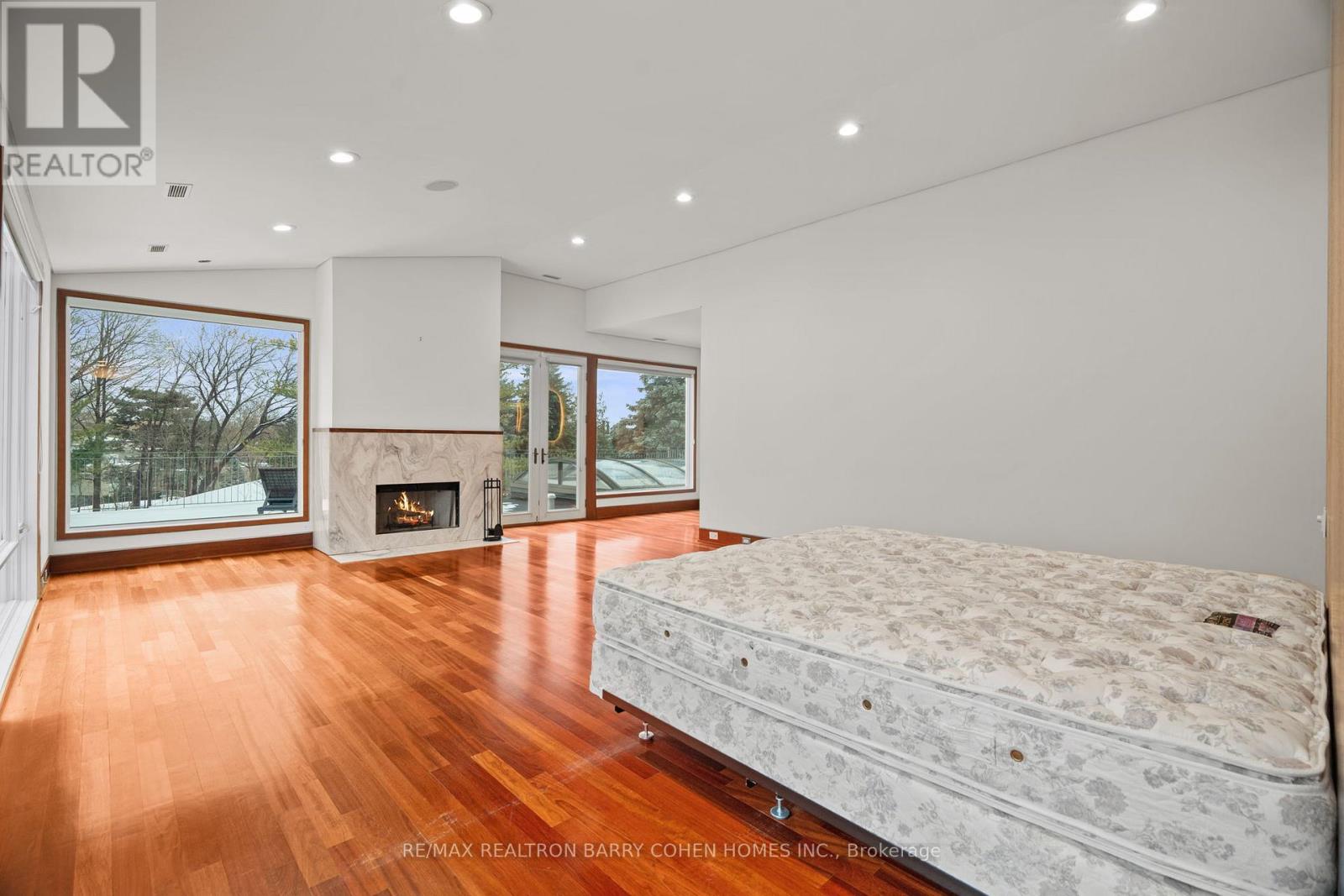 33 Fairway Heights Drive, Markham, Ontario  L3T 3A7 - Photo 16 - N12699012