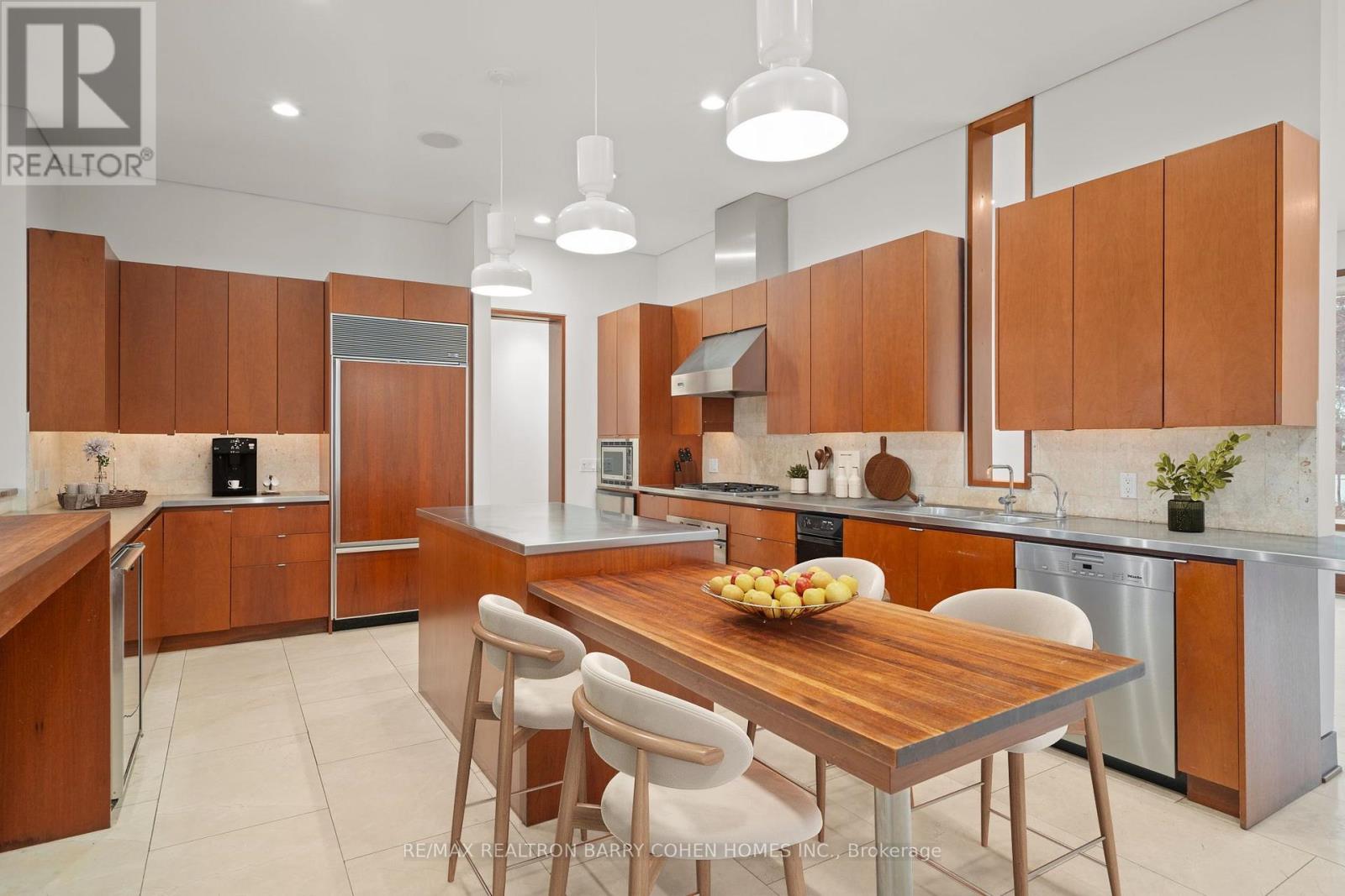 33 Fairway Heights Drive, Markham, Ontario  L3T 3A7 - Photo 6 - N12699012