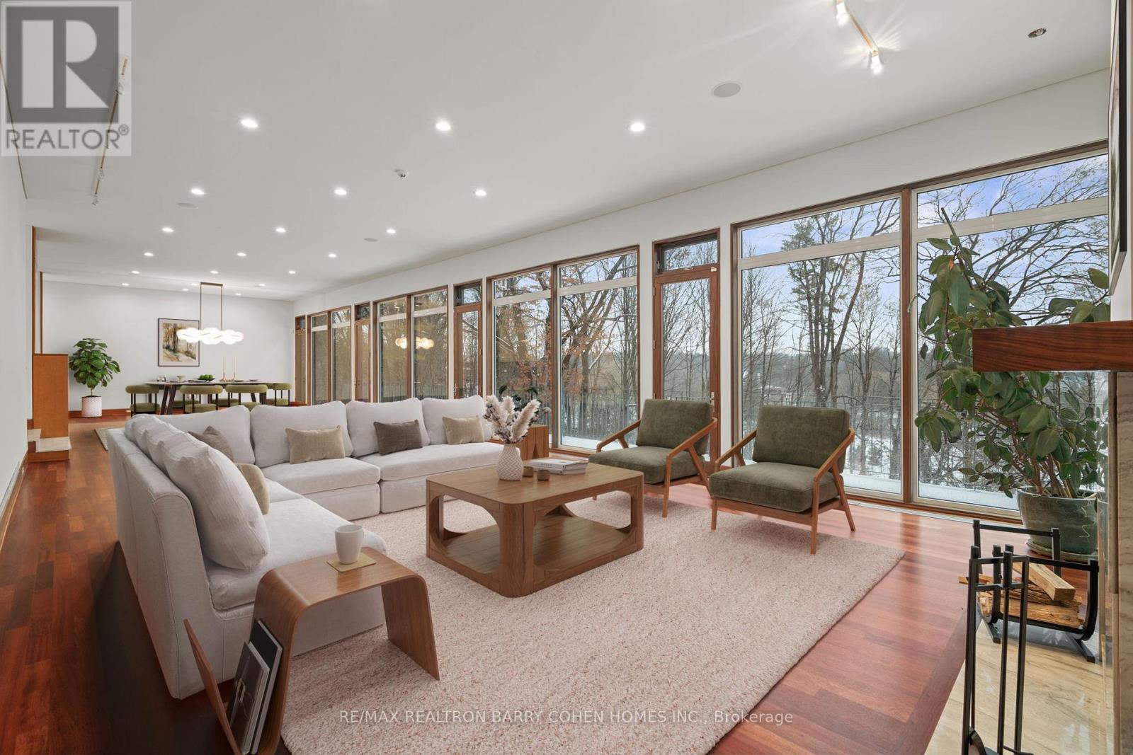 33 Fairway Heights Drive, Markham, Ontario  L3T 3A7 - Photo 9 - N12699012