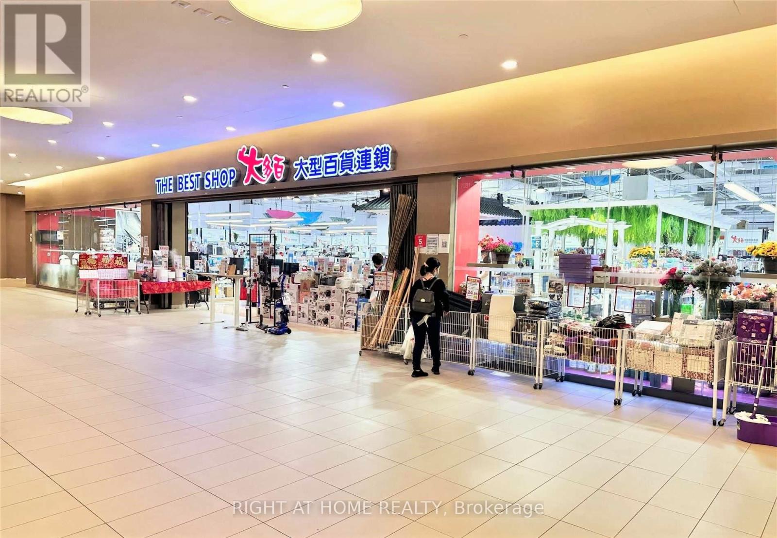 311 - 9390 Woodbine Avenue, Markham, Ontario  L6C 0M5 - Photo 6 - N12699034