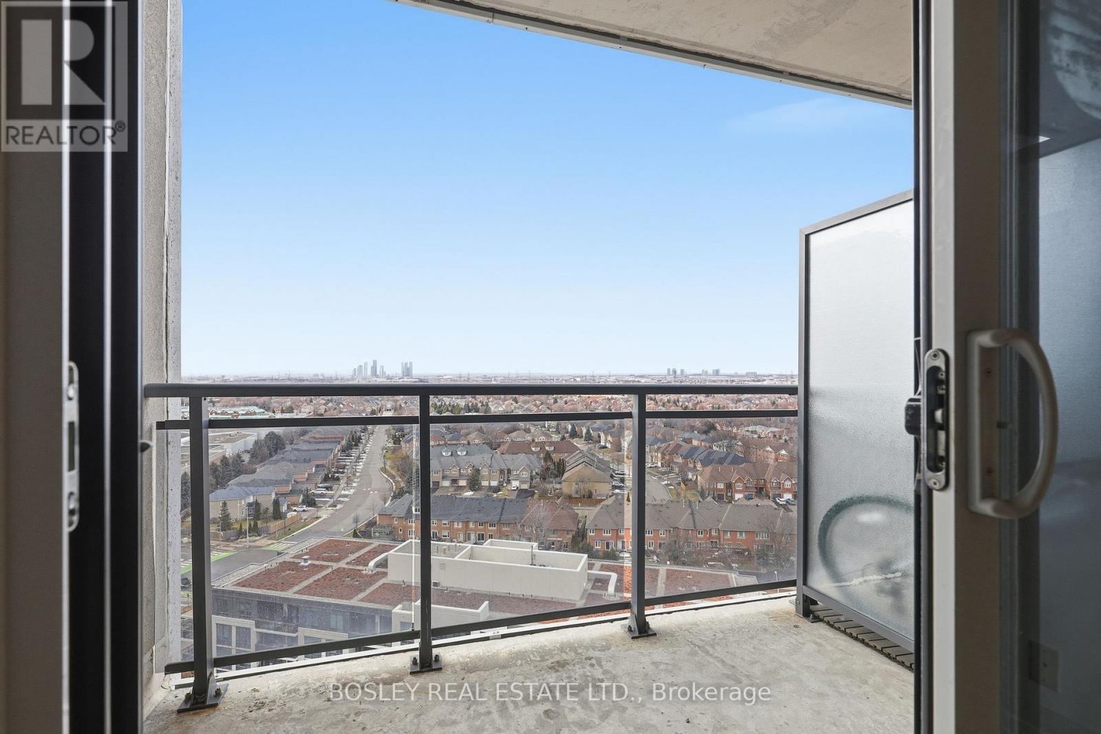 1509 - 75 North Park Road, Vaughan, Ontario  L4J 0H9 - Photo 6 - N12699070