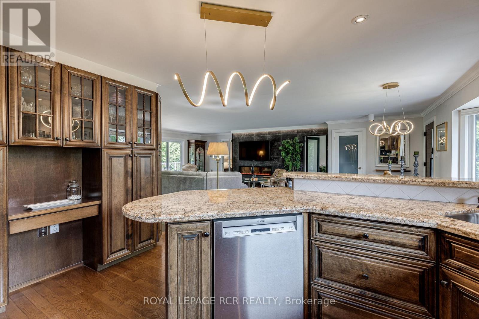 1 Lormik Drive, Uxbridge, Ontario  L9P 1R9 - Photo 10 - N12699152