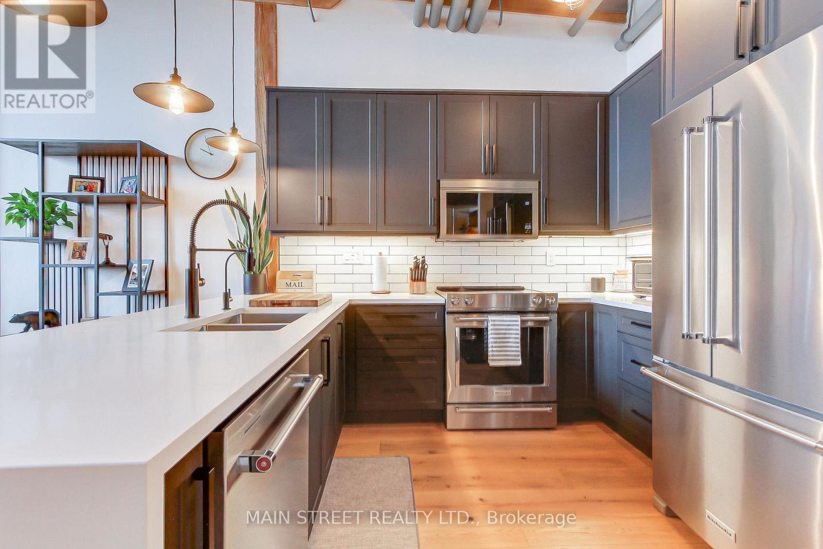 310 - 543 Timothy Street W, Newmarket, Ontario  L3Y 1R1 - Photo 9 - N12699262