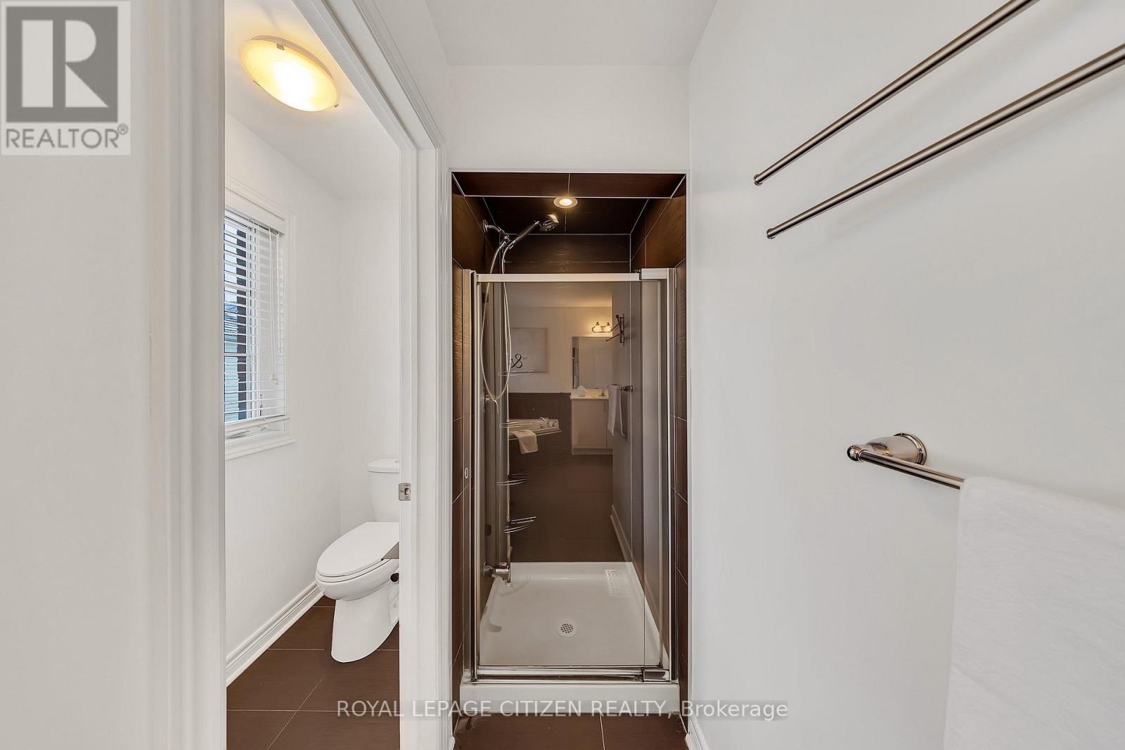 1882 Esterbrook Drive, Oshawa, Ontario  L1K 0N4 - Photo 15 - E12697070