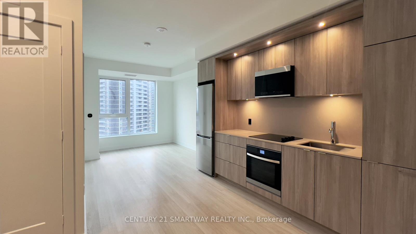 1205 - 60 Central Park Roadway, Toronto, Ontario  M9A 0E6 - Photo 16 - W12699048