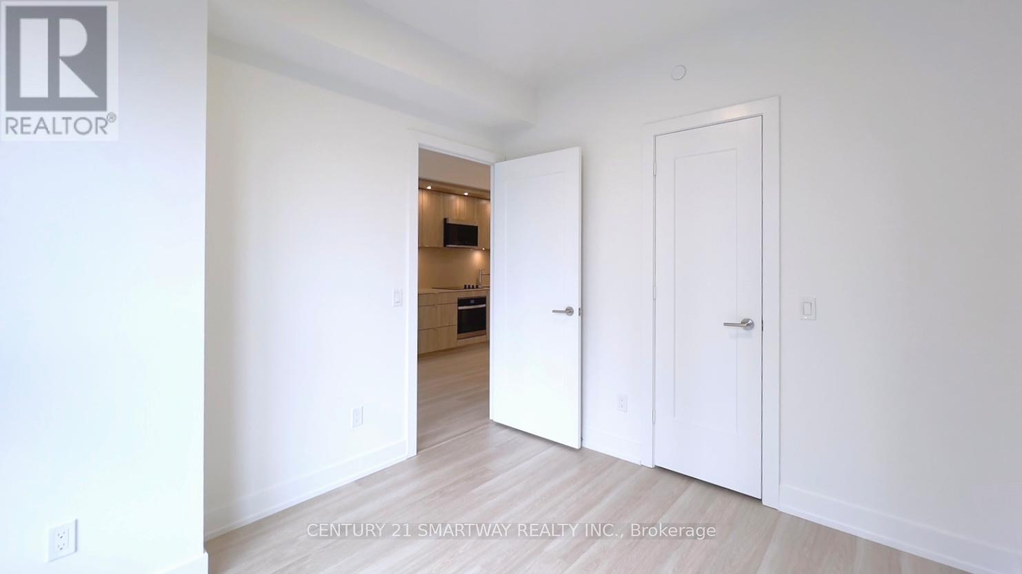 1205 - 60 Central Park Roadway, Toronto, Ontario  M9A 0E6 - Photo 20 - W12699048