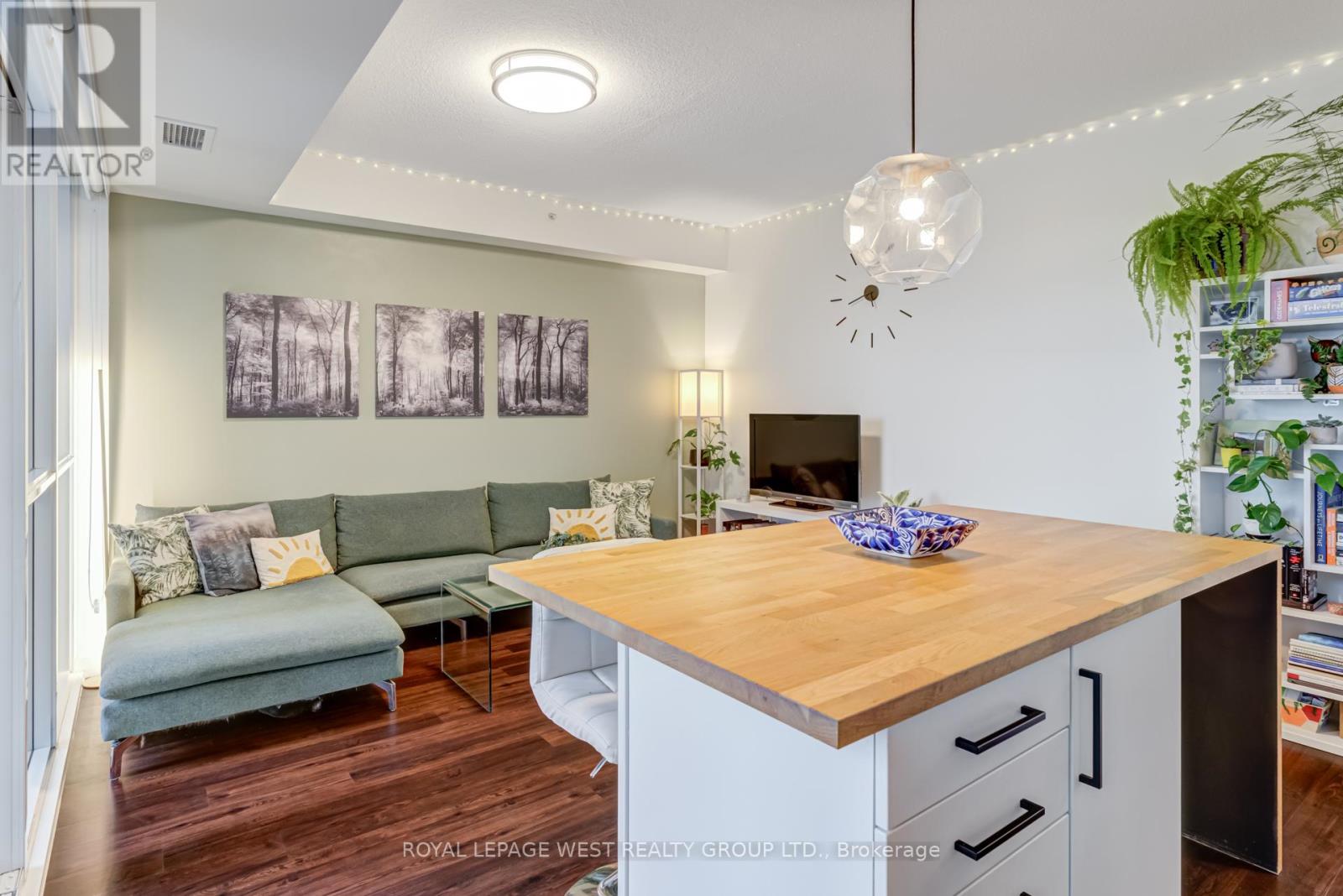 1002 - 2087 Fairview Street, Burlington, Ontario  L7R 0E5 - Photo 13 - W12699056