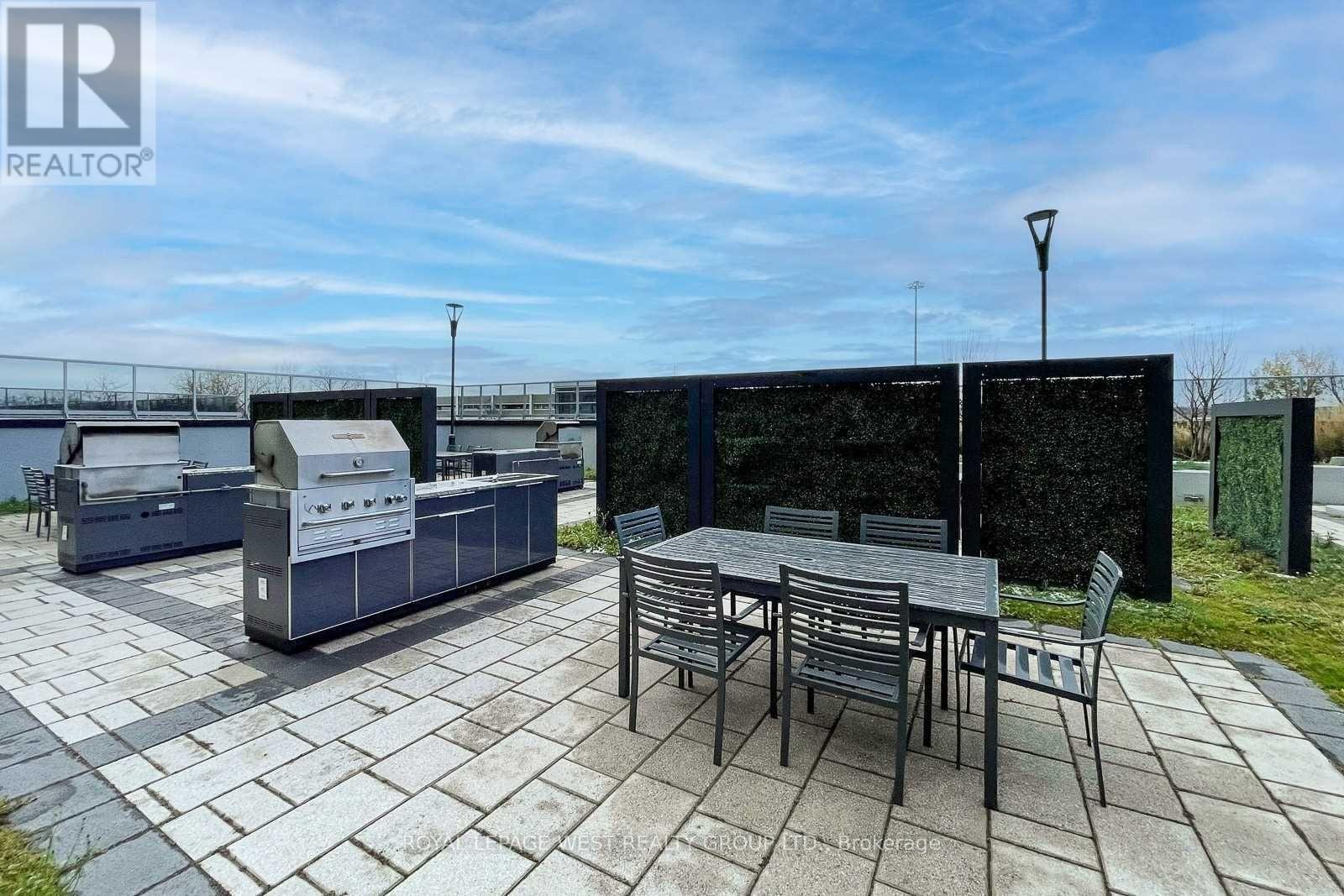 1002 - 2087 Fairview Street, Burlington, Ontario  L7R 0E5 - Photo 25 - W12699056