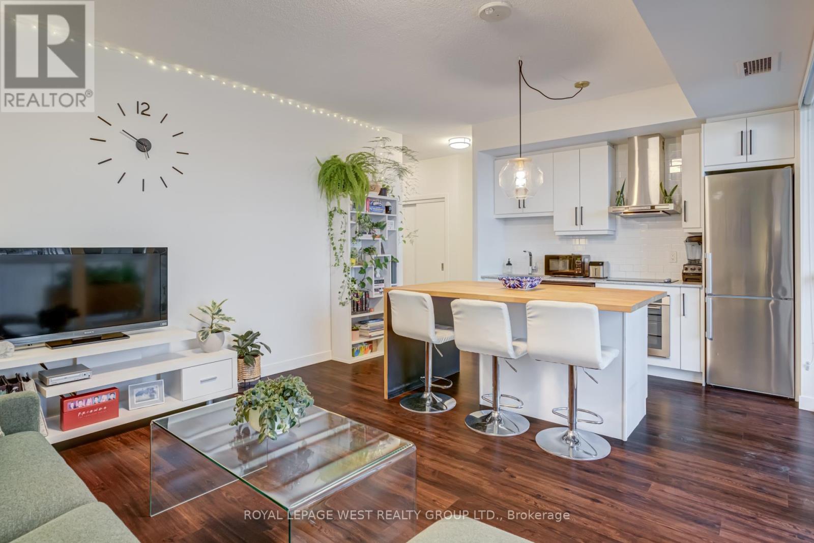 1002 - 2087 Fairview Street, Burlington, Ontario  L7R 0E5 - Photo 6 - W12699056