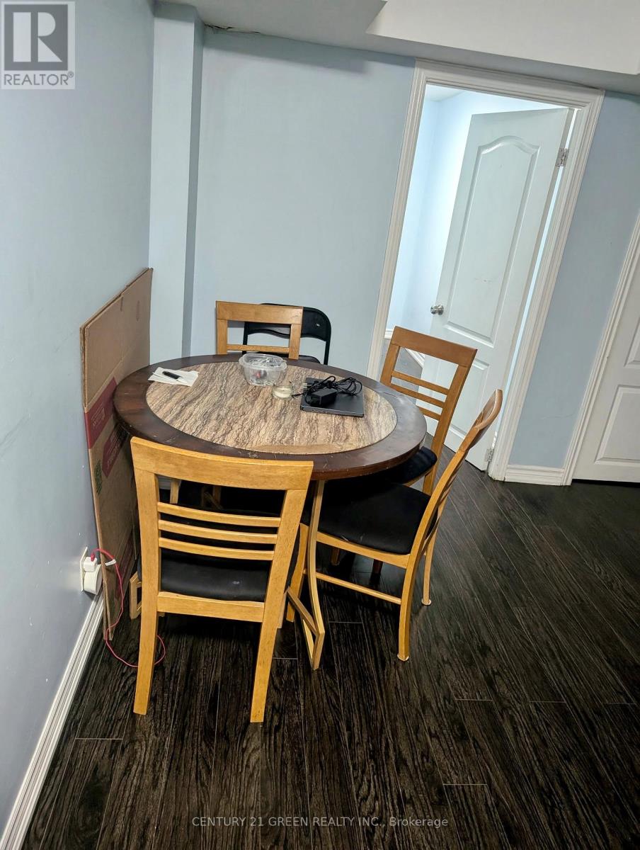 BSMT - 625 MADAME STREET, Mississauga, Ontario