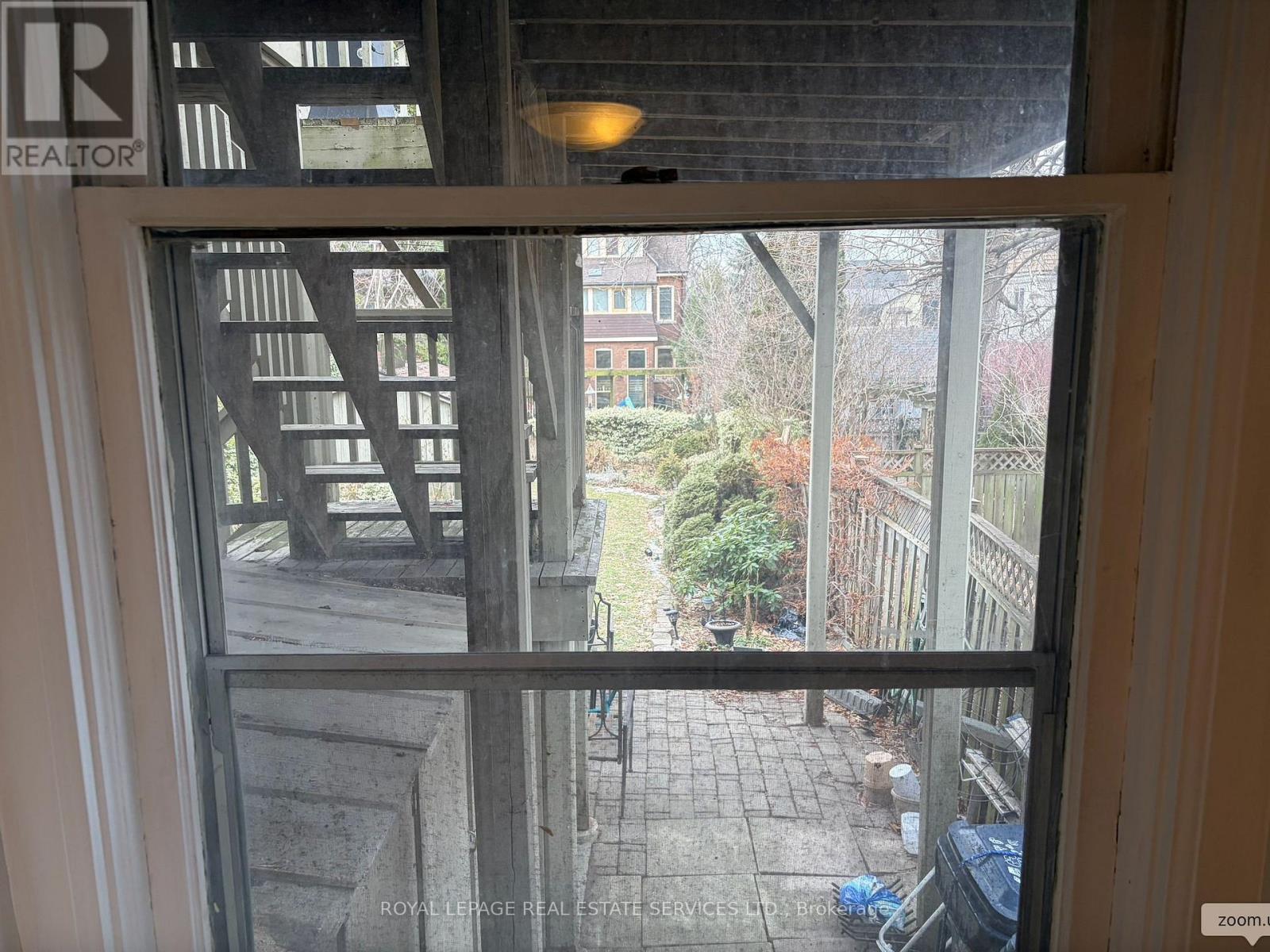 Main - 187 Geoffrey Street, Toronto, Ontario  M6R 1P6 - Photo 15 - W12699094