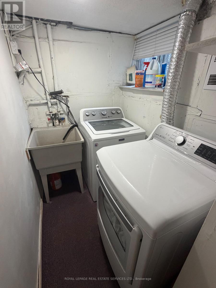 Main - 187 Geoffrey Street, Toronto, Ontario  M6R 1P6 - Photo 18 - W12699094