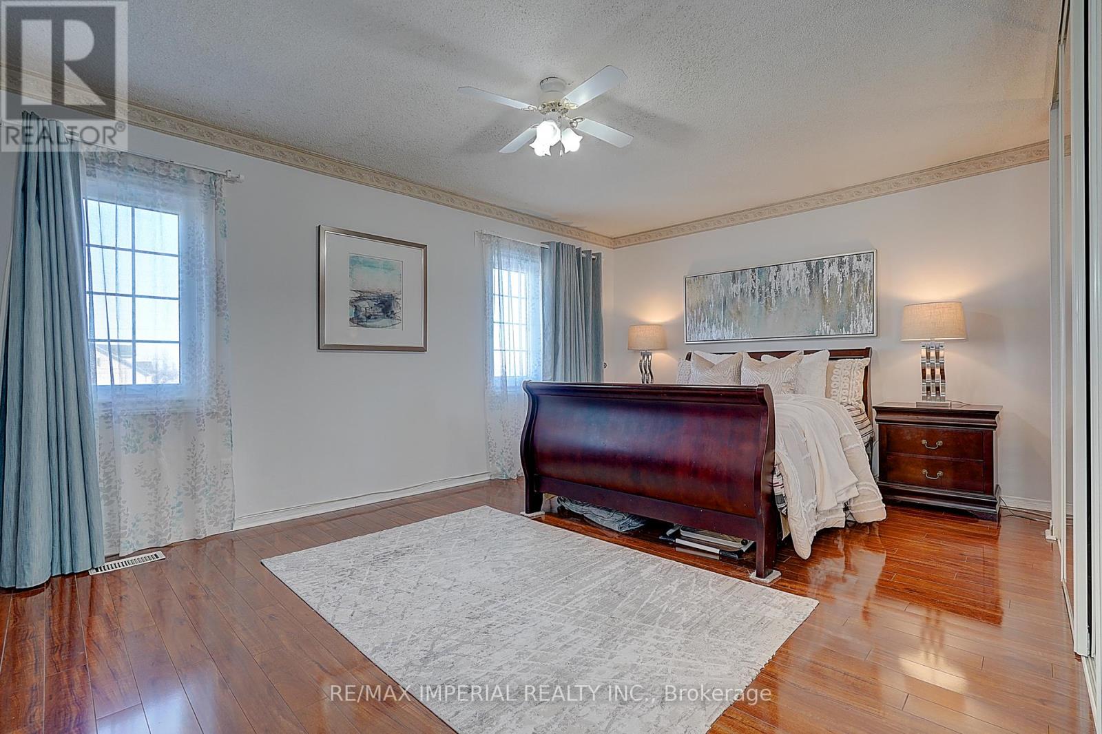 5633 Haddon Hall Road, Mississauga, Ontario  L5M 5G3 - Photo 27 - W12699136