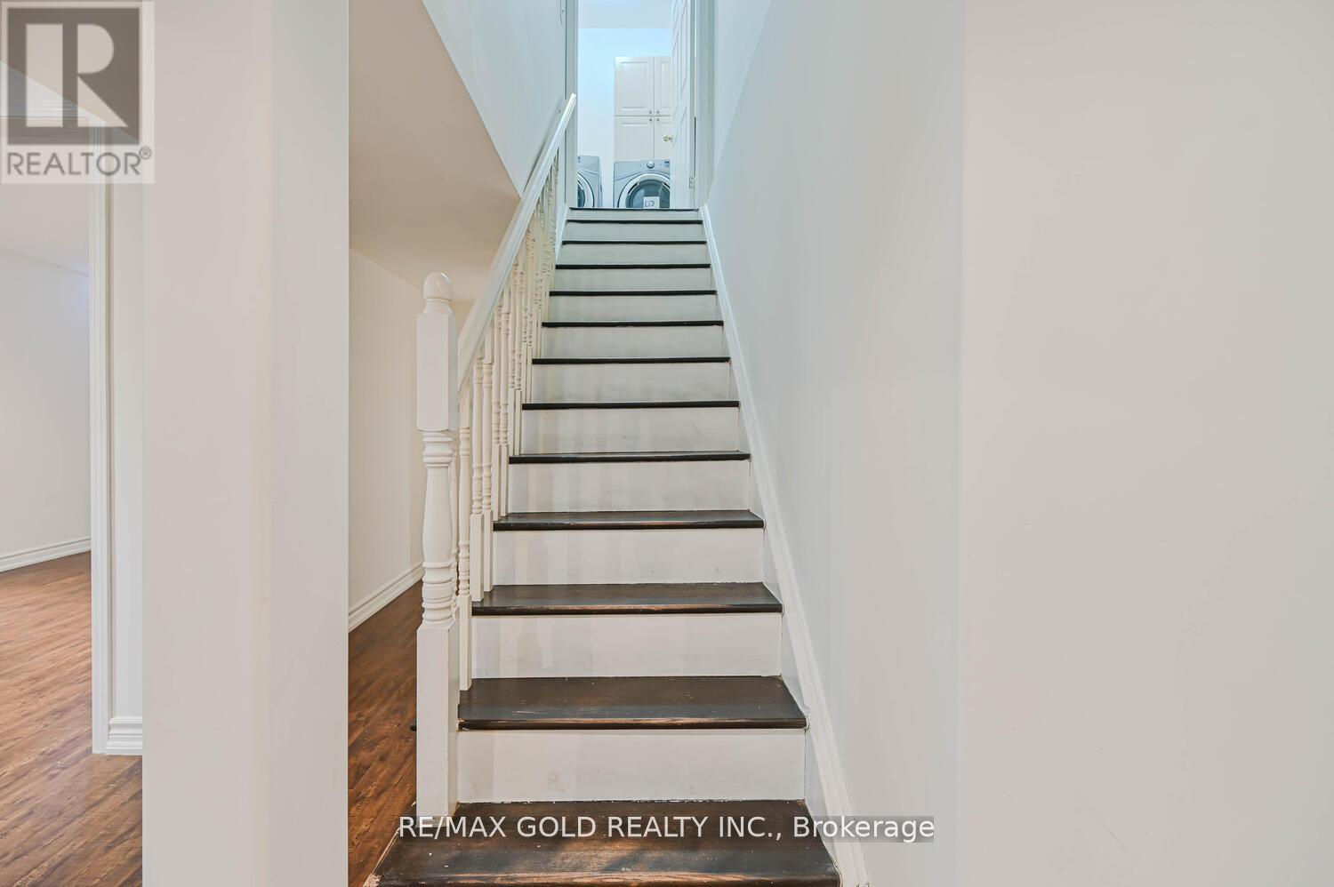 6 Verona Drive, Brampton, Ontario  L6P 1L2 - Photo 38 - W12699154