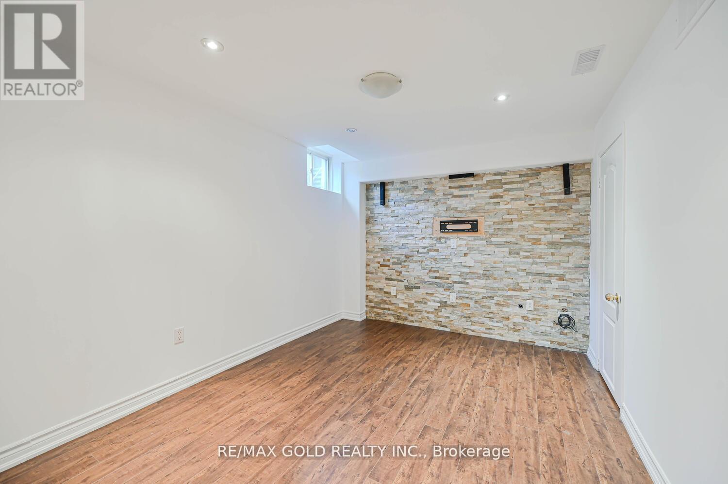 6 Verona Drive, Brampton, Ontario  L6P 1L2 - Photo 42 - W12699154