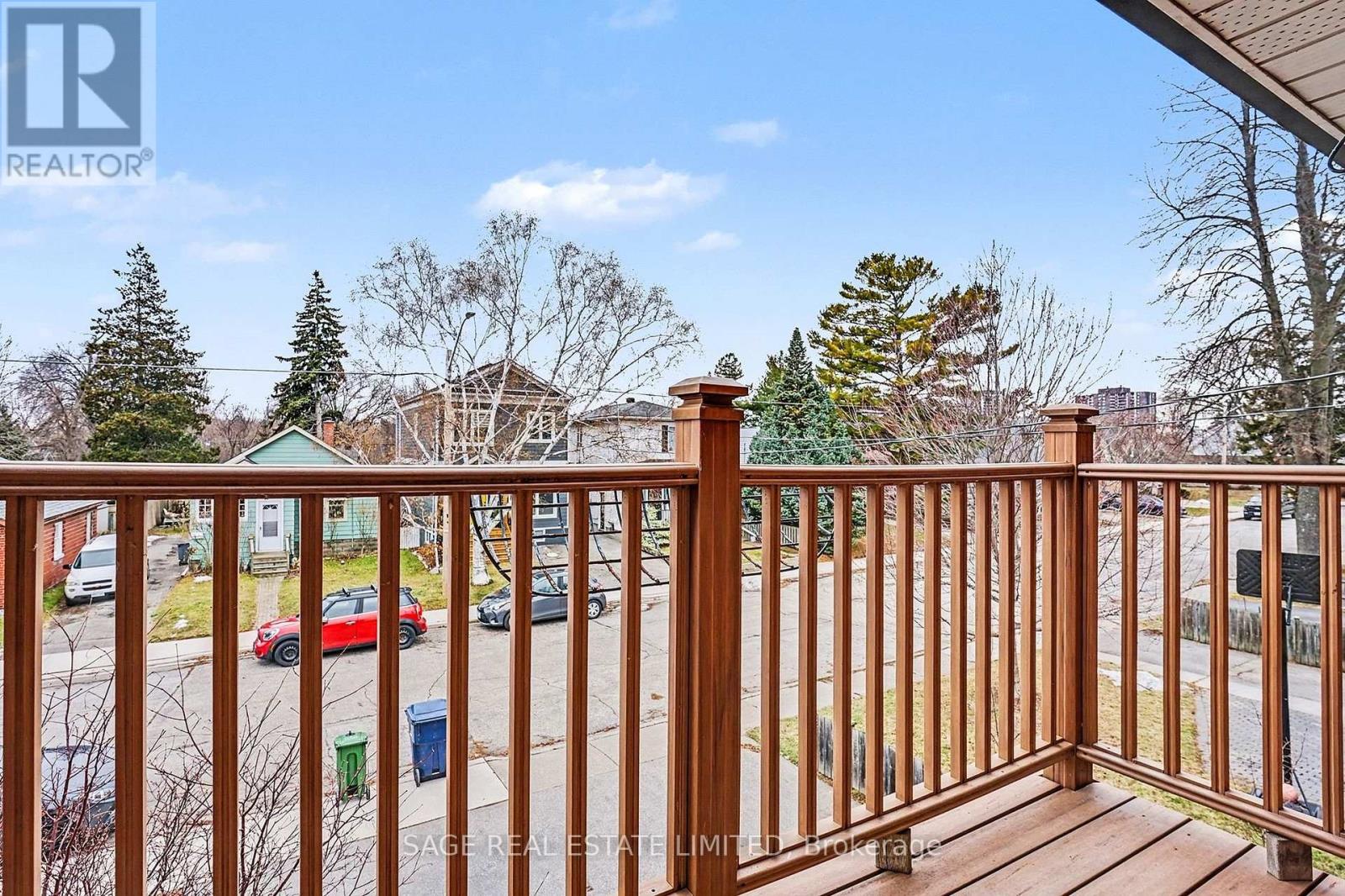 Upper - 1 Forty First Street, Toronto, Ontario  M8W 3N4 - Photo 17 - W12699186