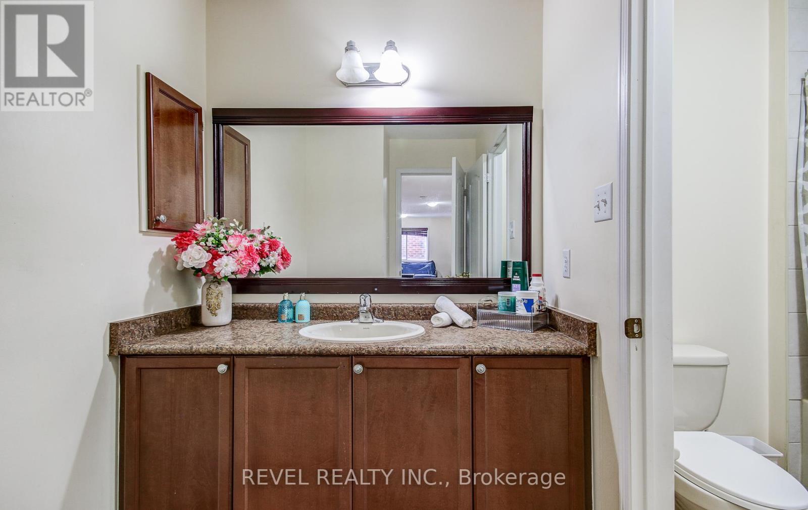 5 Treegrove Crescent, Brampton, Ontario  L7A 3X8 - Photo 34 - W12699206