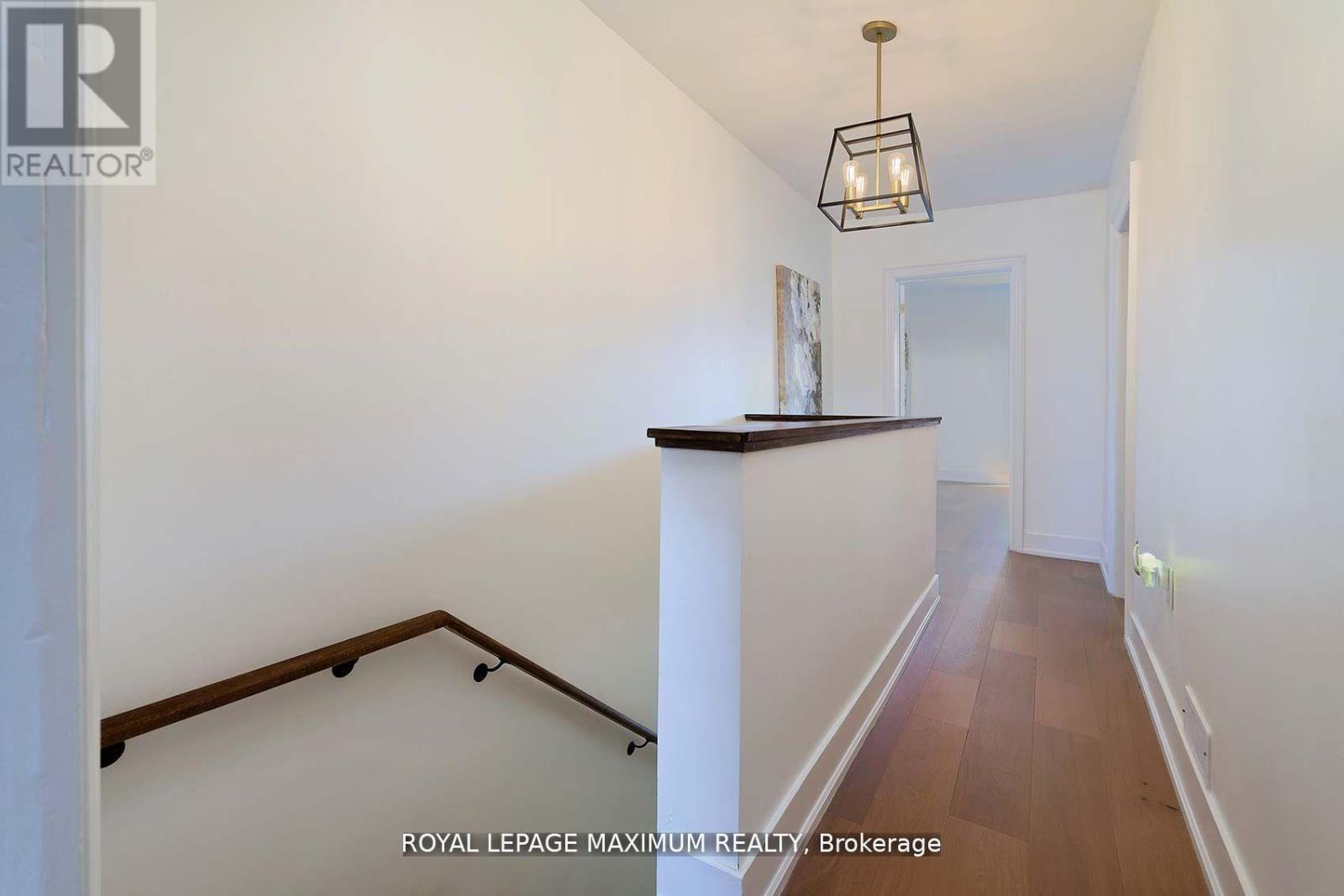 132 Wallace Avenue, Toronto, Ontario  M6H 1T5 - Photo 17 - W12699208