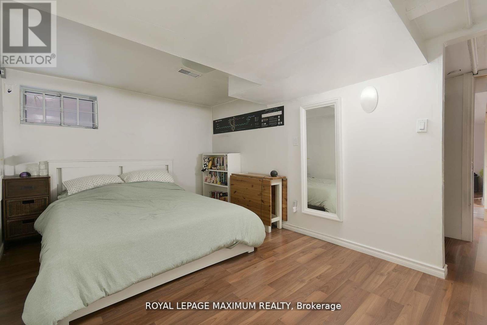 132 Wallace Avenue, Toronto, Ontario  M6H 1T5 - Photo 29 - W12699208