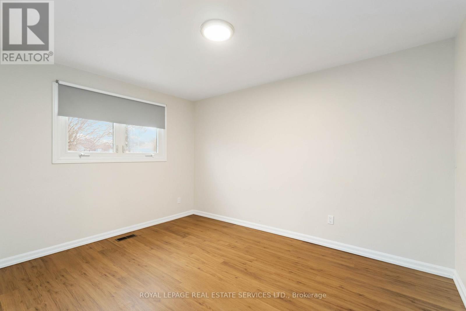 Main - 517 Mohawk Road W, Hamilton, Ontario  L9C 1X3 - Photo 14 - X12699044