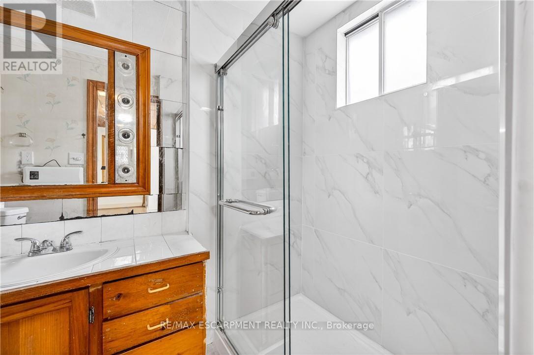 544 Quebec Street, Hamilton, Ontario  L8H 6V4 - Photo 15 - X12699076