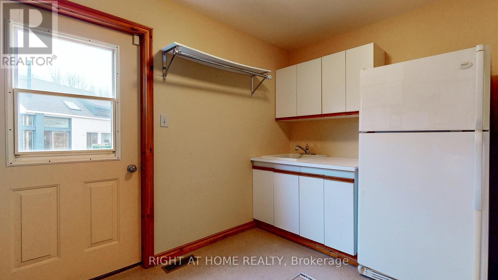 196 Summit View Court, Blue Mountains, Ontario  N0H 1J0 - Photo 23 - X12699214