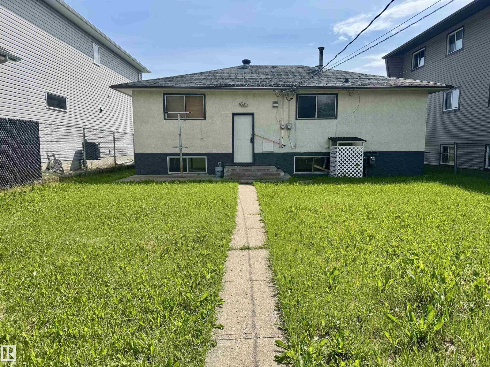 12312 82 St Nw, Edmonton, Alberta  T5B 2X2 - Photo 3 - E4470107