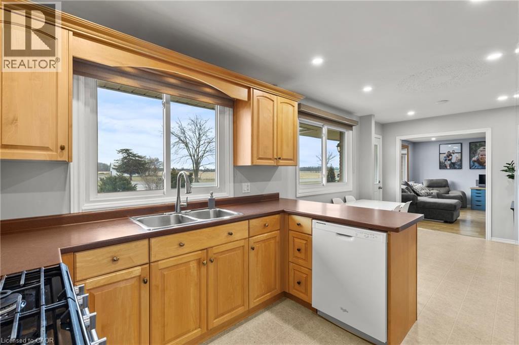 5993 Silver Street, West Lincoln, Ontario  L0R 1Y0 - Photo 11 - 40798616