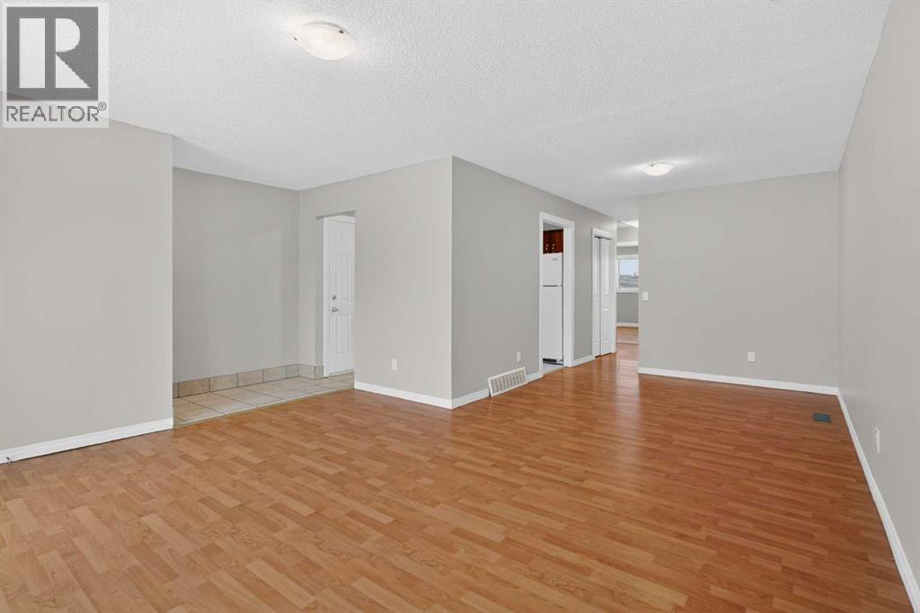 34 Marbank Place Ne, Calgary, Alberta  T2A 4H5 - Photo 6 - A2278204