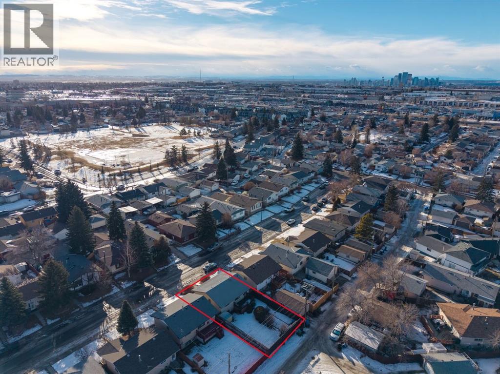 4104 13 Avenue Ne, Calgary, Alberta  T2A 3J8 - Photo 4 - A2279440