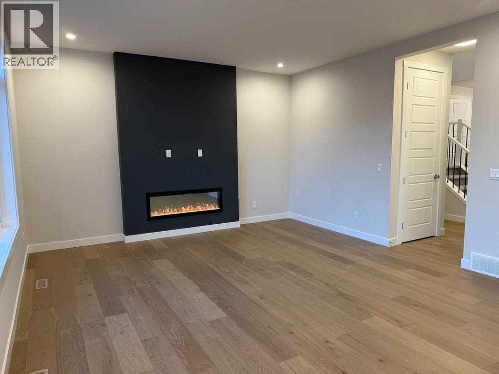 51 Sunrise Heath, Cochrane, Alberta  T4C 3C5 - Photo 10 - A2256885