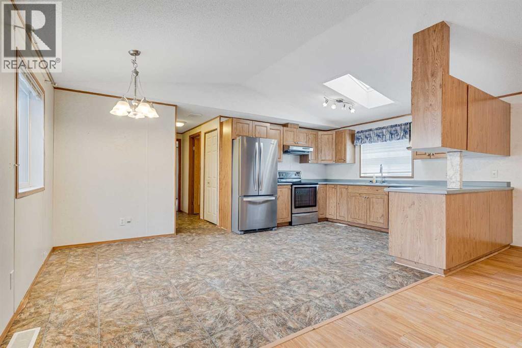 413 Heritage Crescent, Okotoks, Alberta  T1S 1P2 - Photo 12 - A2276756