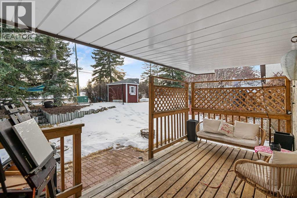 330 Oakwood Place, Calgary, Alberta  T2V 3Y7 - Photo 29 - A2278718