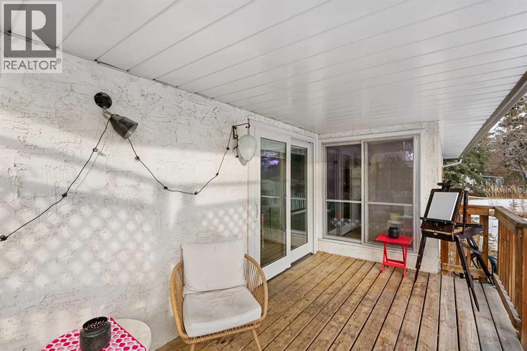 330 Oakwood Place, Calgary, Alberta  T2V 3Y7 - Photo 27 - A2278718