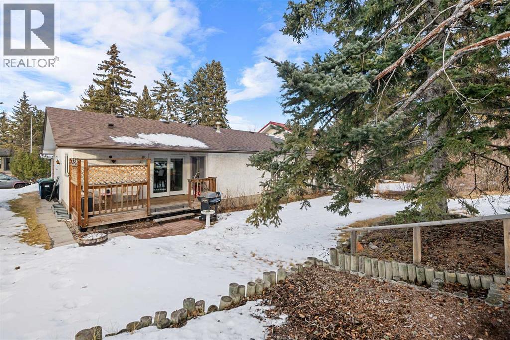 330 Oakwood Place, Calgary, Alberta  T2V 3Y7 - Photo 30 - A2278718