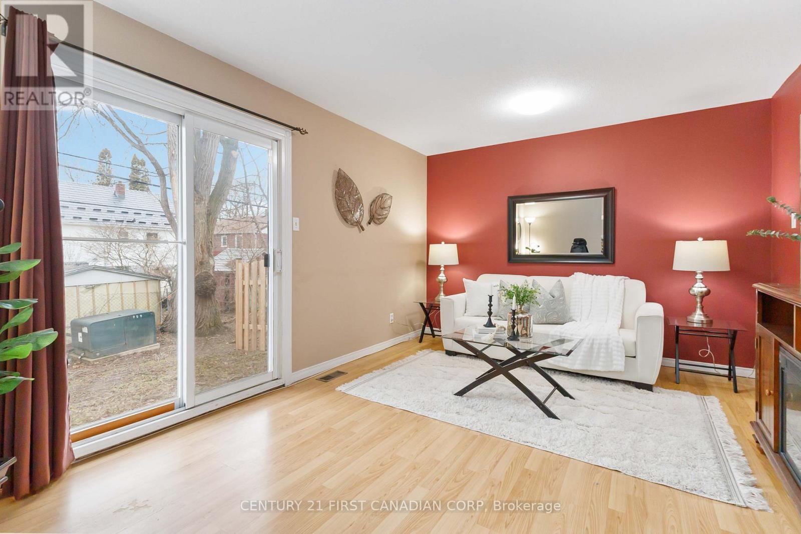 7 - 165 Boullee Street, London East, Ontario  N5Y 1T9 - Photo 5 - X12699356